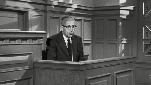 Perry Mason Season 1 Episode 31 - The Case of the Fiery Fingers