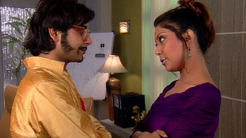 Raghini Makes Jassi Conscious still