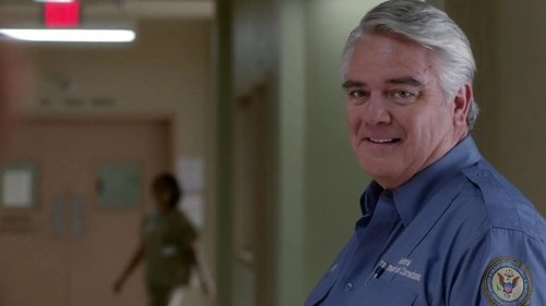 Orange Is the New Black Season 3 Episode 5 - Fake It Till You Fake It Some More