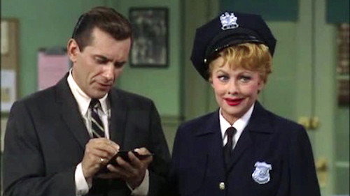 The Lucy Show Season 3 Episode 8 - Lucy Makes a Pinch