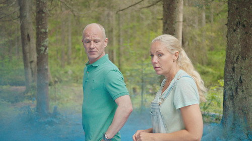Neste sommer Season 4 Episode 8 - Grave Desecration & After-Work Beer