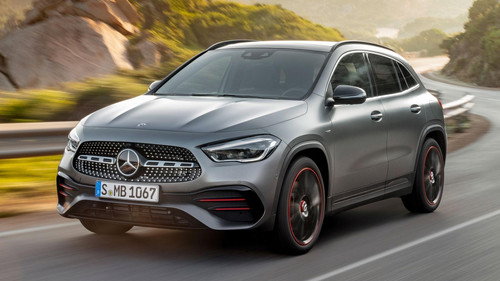 MotorWeek Season 40 Episode 11 - Mercedes-Benz GLA