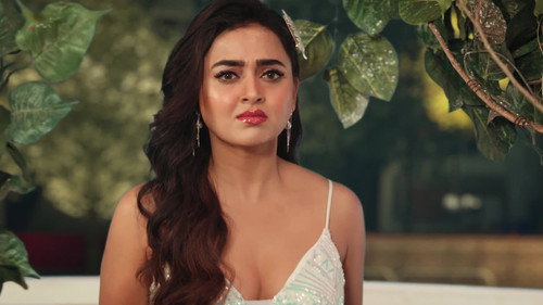 Prathna is Taken Aback! still
