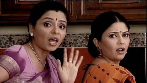 Baa Bahoo Aur Baby Season 1 Episode 23 - Praveena Bets On Charubala