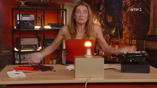 Taskmaster Portugal Season 7 Episode 9 - Susana Blazer