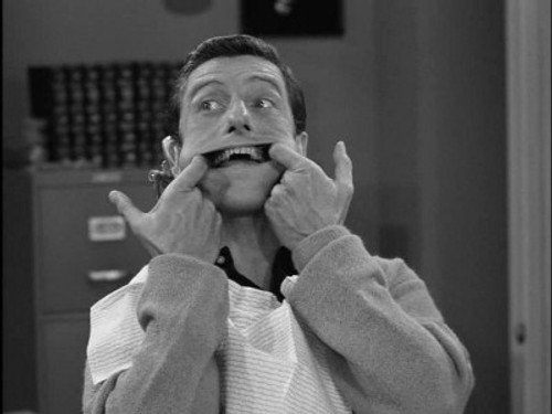 The Dick Van Dyke Show Season 2 Episode 13 - A Man's Teeth Are Not His Own