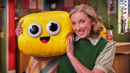CBeebies Bedtime Stories Season 2 Episode 13 - Miss Hoolie - People Need People