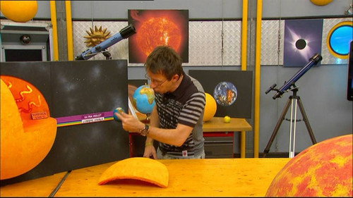 Episode 464 still
