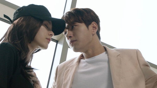 Angel's Last Mission: Love Season 1 Episode 30 - Ru-na’s Other Plot