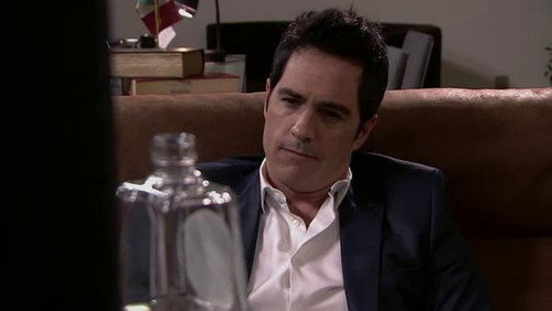 El Señor de los Cielos Season 2 Episode 69 - Episode 69