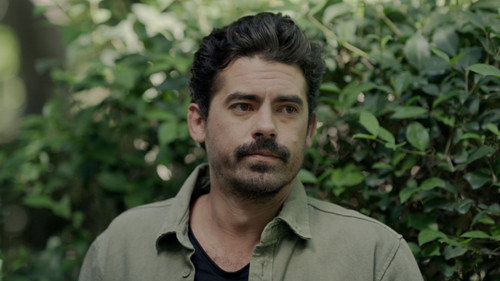 Nueva traición still
