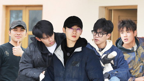 Episode 32 still