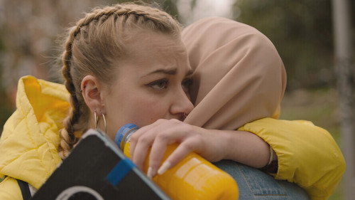SKAM España Season 4 Episode 2 - I'm not wearing a hijab