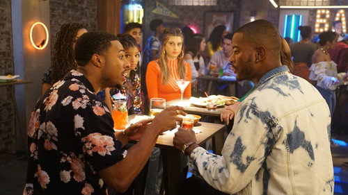 grown-ish Season 2 Episode 17 - Strictly 4 My...
