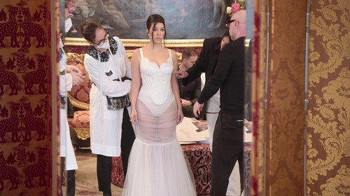 The Kardashians Season 2 Episode 8 - I Never Thought I'd See The Day