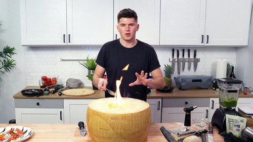 Selena + Chef Season 4 Episode 5 - Selena + Nick DiGiovanni
