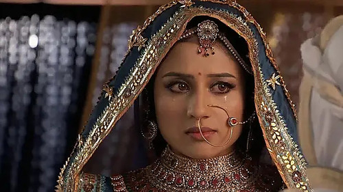 Jalal orders to bury Moti alive still