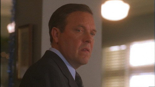 Millennium Season 3 Episode 9 - Omerta