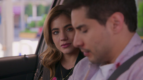 Mrs. Garcia and Her Daughters Season 1 Episode 17 - El amor es más fuerte que la rivalidad