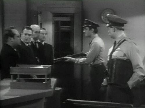 The Untouchables Season 1 Episode 19 - The Big Squeeze