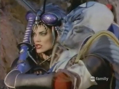 Power Rangers Season 7 Episode 9 - The Magna Defender