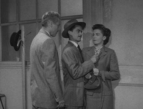 Adventures of Superman Season 1 Episode 4 - Mystery of the Broken Statues