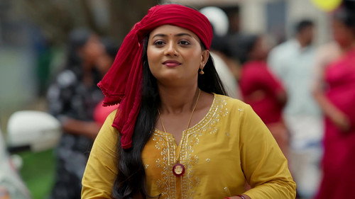 Ee Puzhayum Kadannu Season 1 Episode 1 - Kaveri's Victory and reunion