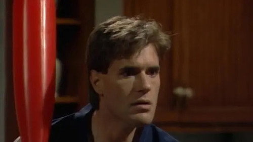 Too Close for Comfort Season 6 Episode 14 - Monroe's Critical Condition