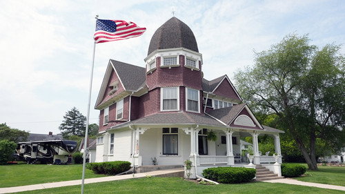 Scariest House in America Season 2 Episode 4 - Monsters of the Midwest