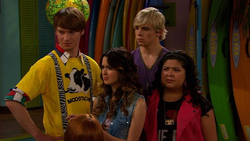 Austin & Ally Season 2 Episode 23 - Family & Feuds