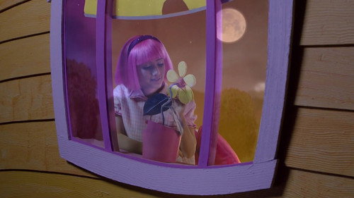 LazyTown Season 2 Episode 12 - Birthday Surprise!