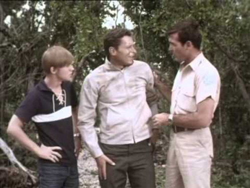 Flipper Season 3 Episode 14 - Flipper and the Fugitive (1)