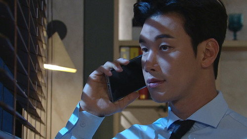 Hee Jae Leaves Woo Hyuk still