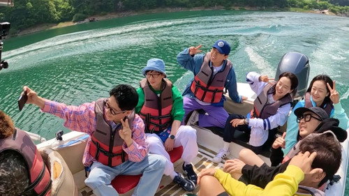 Ji-hyo's Detox Tour still
