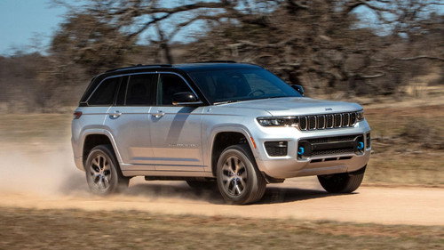 MotorWeek Season 42 Episode 11 - 2022 Jeep Grand Cherokee 4xe & 2022 Chevrolet Silverado