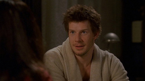 Ugly Betty Season 1 Episode 13 - In or Out