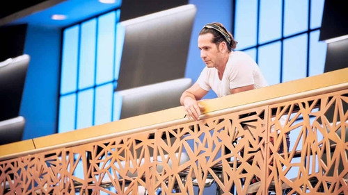 Episode 44 still