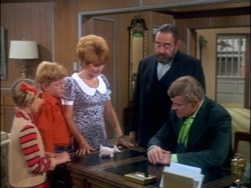 Family Affair Season 5 Episode 14 - Feat of Clay