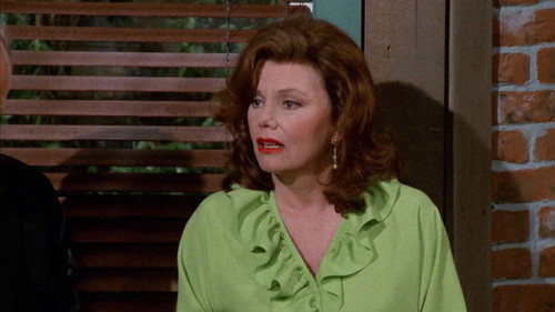Frasier Season 4 Episode 20 - Three Dates and a Breakup (2)