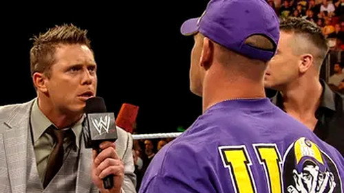 Raw - Oct. 11, 2010 still