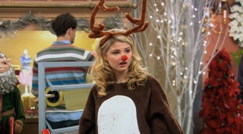 A.N.T. Farm Season 1 Episode 19 - SANTas Little Helpers