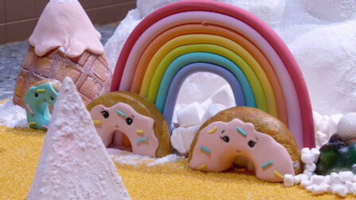 Baking Impossible Season 1 Episode 4 - Fore! The Love of Mini Golf