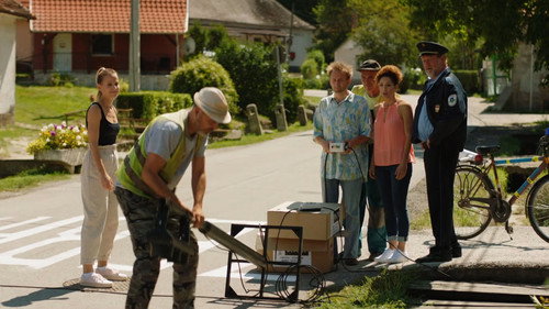 A mi kis falunk Season 10 Episode 11 - Episode 11