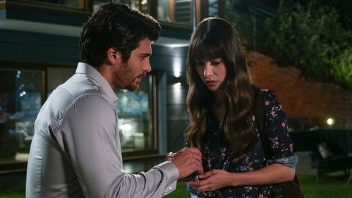Full Moon Season 1 Episode 4 - Episode 4