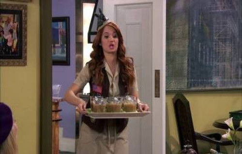 Jessie Season 2 Episode 17 - We Don't Need No Stinkin' Badges
