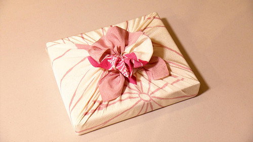 Japanology Plus Season 8 Episode 11 - Furoshiki: Wrapping Cloths