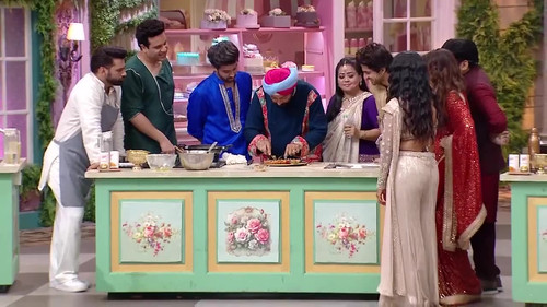 Laughter Chefs Unlimited Entertainment Season 2 Episode 36 - Laughter Chef Breaking news
