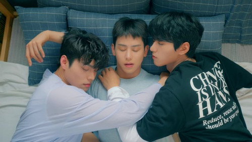 Choco Milk Shake Season 1 Episode 1 - Strange men came to visit