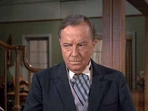 Bewitched Season 6 Episode 6 - Naming Samantha's New Baby