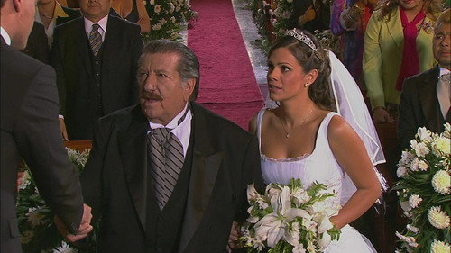 The wedding day [El día de la boda - Episode 172] still
